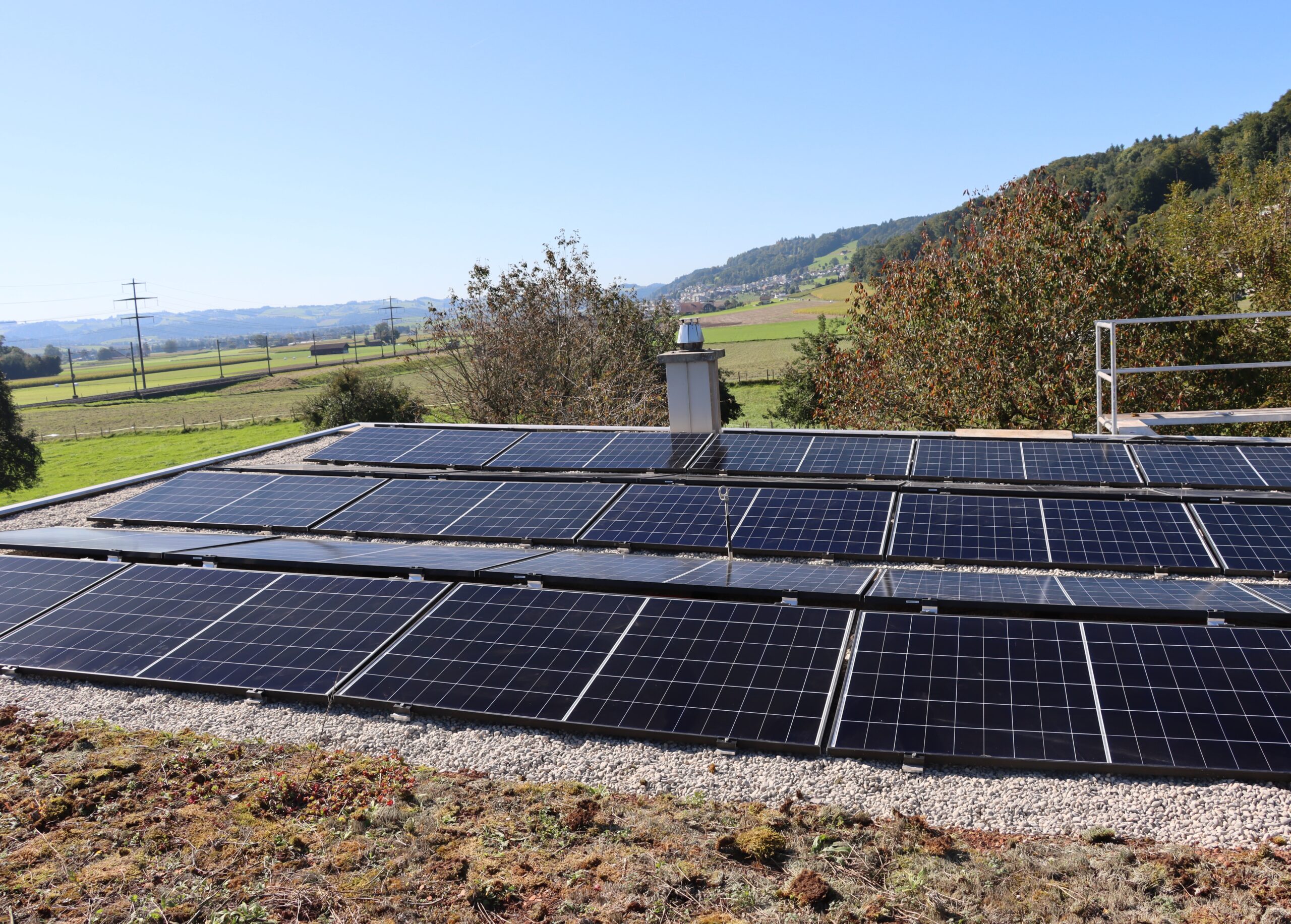 Solarprofi Reiden Solar Solaranlage auf Einfamilienhaus