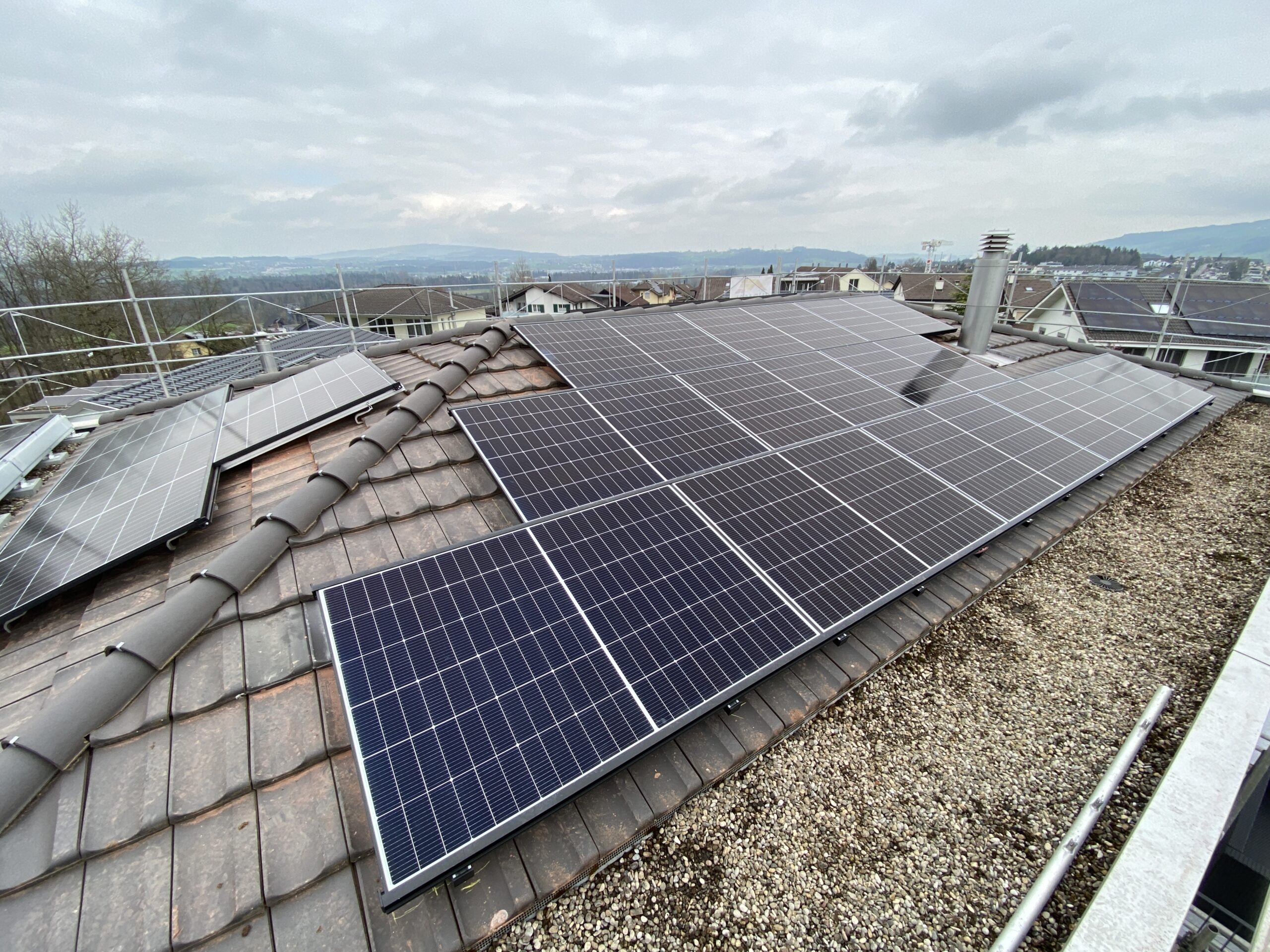 L Buchrain Photovoltaik für Einfamilienhaus