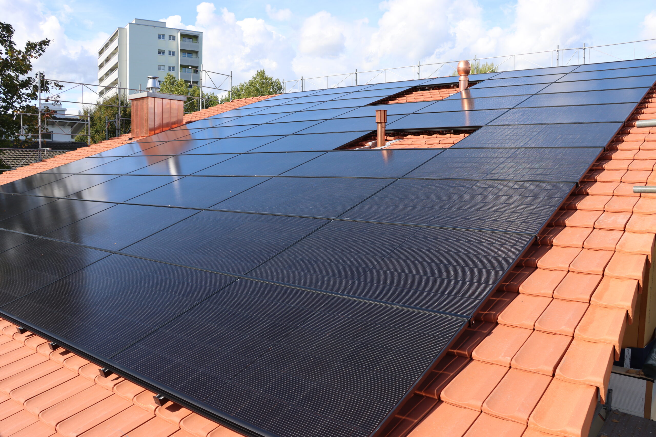 Aufdach Photovoltaik für Einfamilienhaus Reiden
